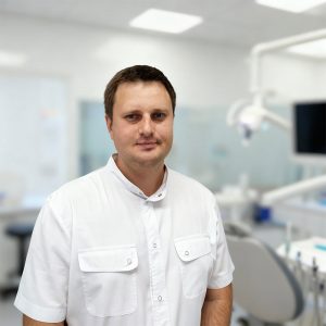 Аксёнов Даниил Игоревич - врач-стоматолог